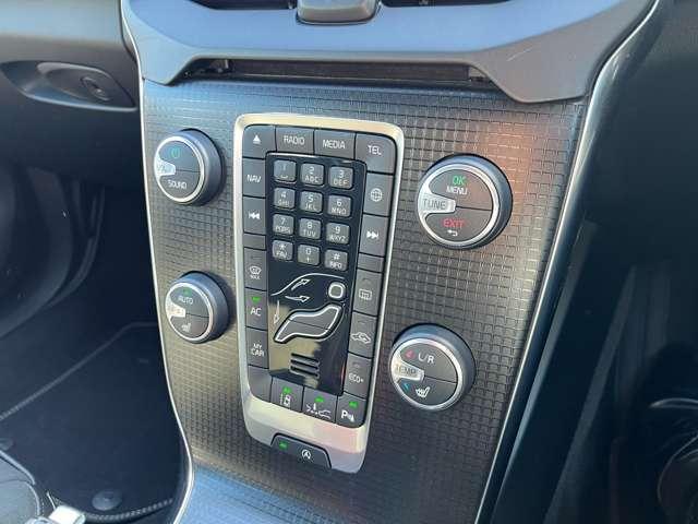 ボルボ Ｖ４０ Ｔ５　Ｒデザイン H29年 (東北) 99