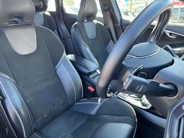 ボルボ Ｖ４０ Ｔ５　Ｒデザイン H29年 (東北) 99