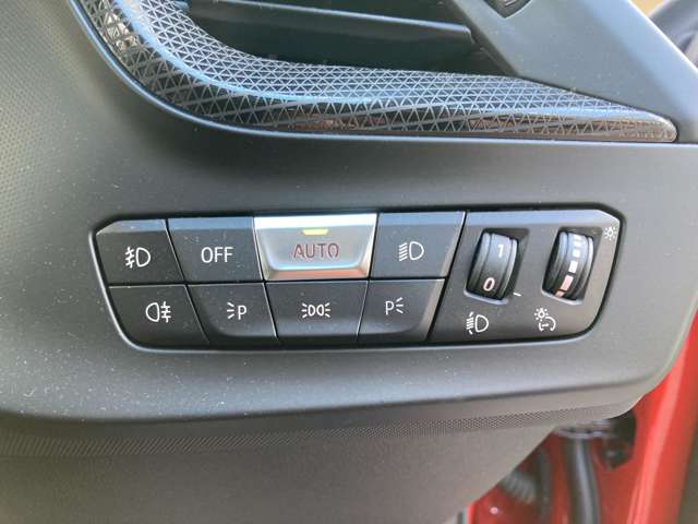 ＢＭＷ ２シリーズ ２１８Ｄ プレイ ディーゼルターボ R4年 (近畿) 99