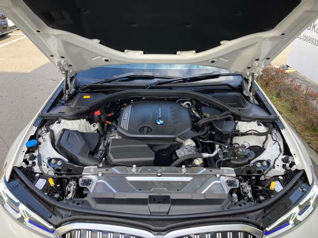 ＢＭＷ ３シリーズ ３２０Ｄ Ｘドライブ Ｍスポーツ ディーゼルターボ ４ＷＤ R5年 (近畿) 99