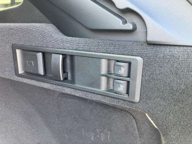 ＢＭＷ ３シリーズ ３２０Ｄ Ｘドライブ Ｍスポーツ ディーゼルターボ ４ＷＤ R5年 (近畿) 99