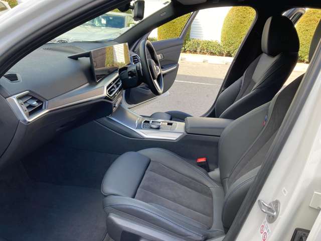 ＢＭＷ ３シリーズ ３２０Ｄ Ｘドライブ Ｍスポーツ ディーゼルターボ ４ＷＤ R5年 (近畿) 99