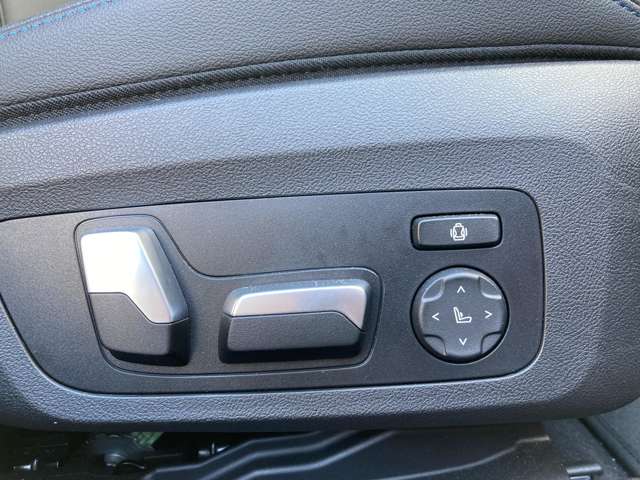 ＢＭＷ ３シリーズ ３２０Ｄ Ｘドライブ Ｍスポーツ ディーゼルターボ ４ＷＤ R5年 (近畿) 99