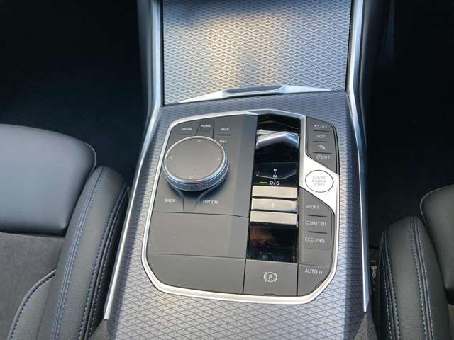 ＢＭＷ ３シリーズ ３２０Ｄ Ｘドライブ Ｍスポーツ ディーゼルターボ ４ＷＤ R5年 (近畿) 99