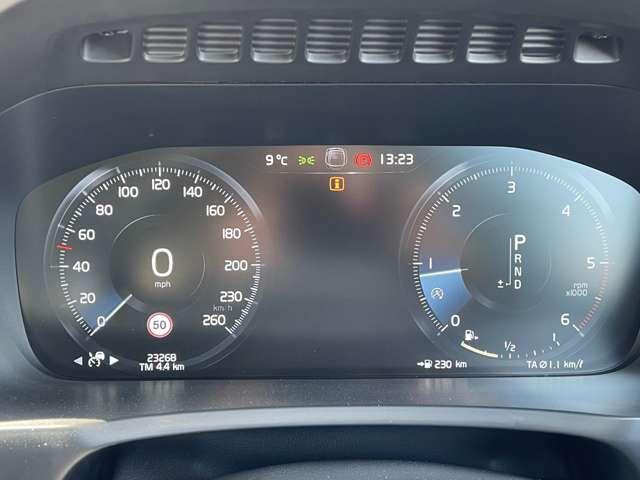 ボルボ ＸＣ９０ Ｄ５ ＡＷＤ インスクリプション ディーゼルターボ ４ＷＤ R1年 (東北) 99