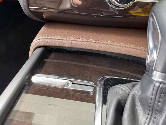 ボルボ ＸＣ９０ Ｄ５ ＡＷＤ インスクリプション ディーゼルターボ ４ＷＤ R1年 (東北) 99