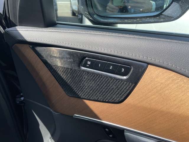 ボルボ ＸＣ９０ Ｄ５ ＡＷＤ インスクリプション ディーゼルターボ ４ＷＤ R1年 (東北) 99