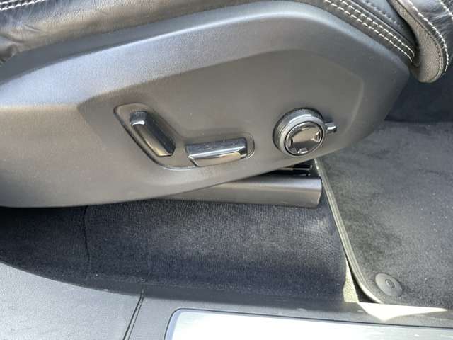 ボルボ ＸＣ９０ Ｄ５ ＡＷＤ インスクリプション ディーゼルターボ ４ＷＤ R1年 (東北) 99