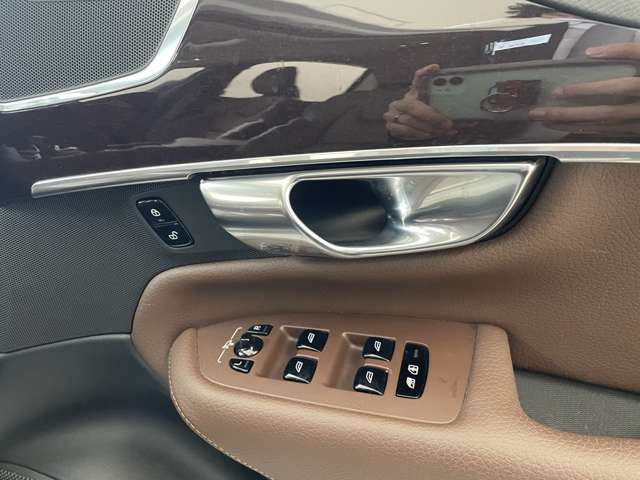 ボルボ ＸＣ９０ Ｄ５ ＡＷＤ インスクリプション ディーゼルターボ ４ＷＤ R1年 (東北) 99