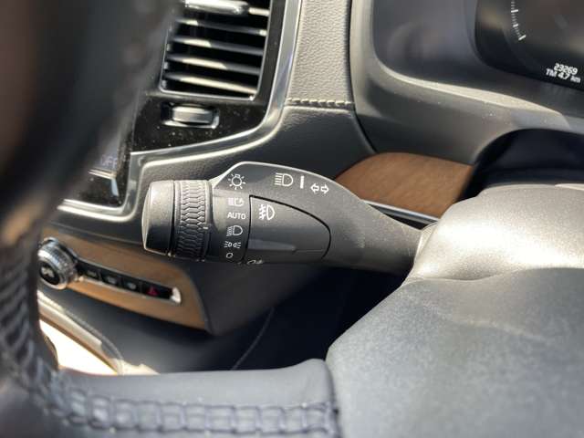 ボルボ ＸＣ９０ Ｄ５ ＡＷＤ インスクリプション ディーゼルターボ ４ＷＤ R1年 (東北) 99