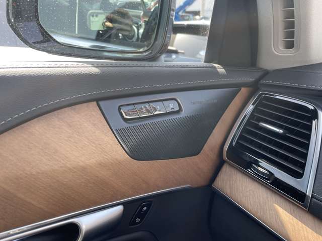 ボルボ ＸＣ９０ Ｄ５ ＡＷＤ インスクリプション ディーゼルターボ ４ＷＤ R1年 (東北) 99