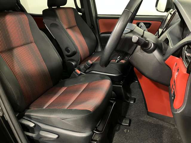 トヨタ ヴォクシー ２．０ ＺＳ ４ＷＤ H30年 (北海道) 99