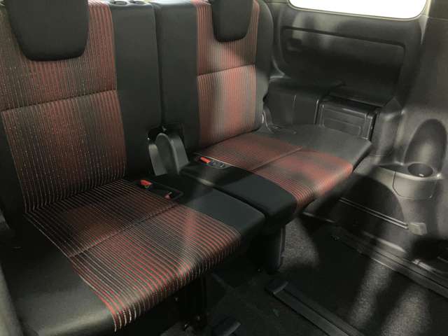 トヨタ ヴォクシー ２．０ ＺＳ ４ＷＤ H30年 (北海道) 99