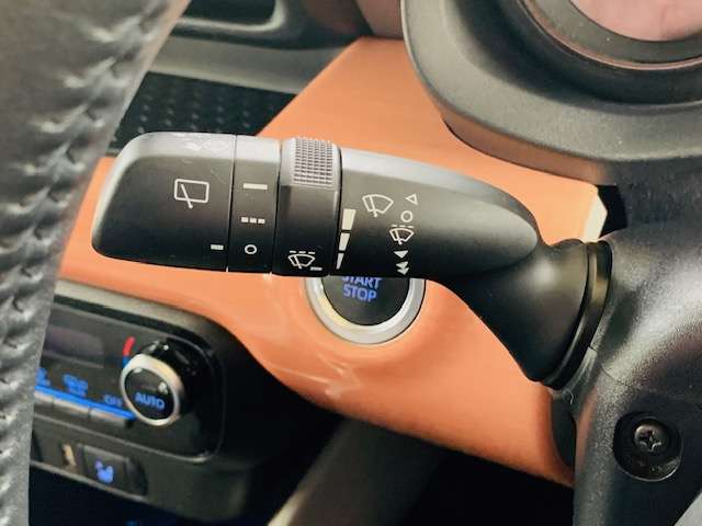 トヨタ ヤリス １．５ Ｚ R2年 (東北) 99