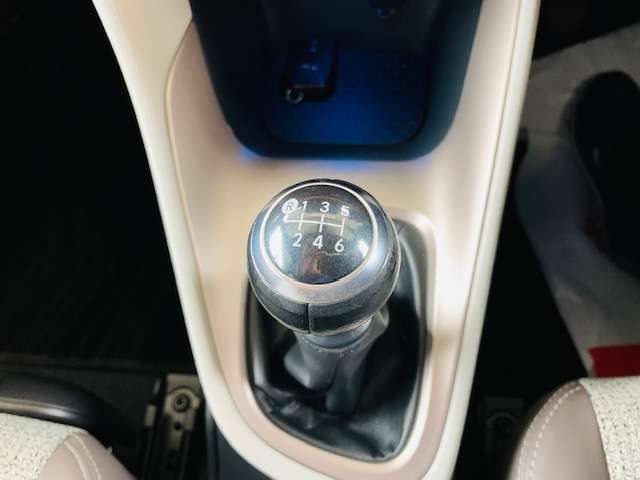 トヨタ ヤリス １．５ Ｚ R2年 (東北) 99