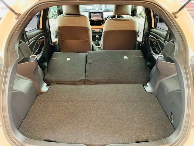 トヨタ ヤリス １．５ Ｚ R2年 (東北) 99