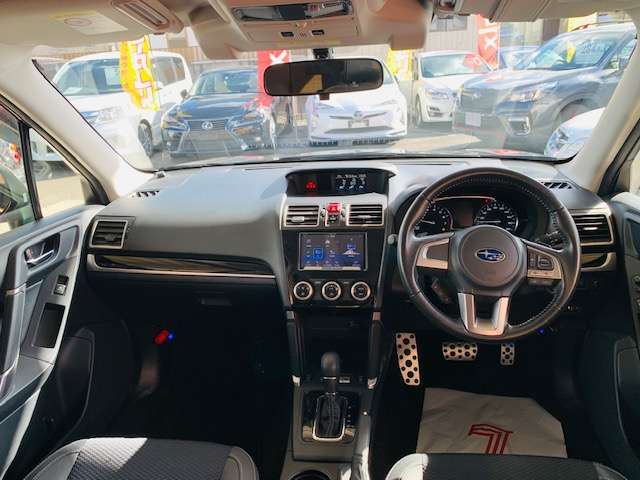 スバル フォレスター ２．０ Ｓ リミテッド ４ＷＤ H29年 (東北) 99