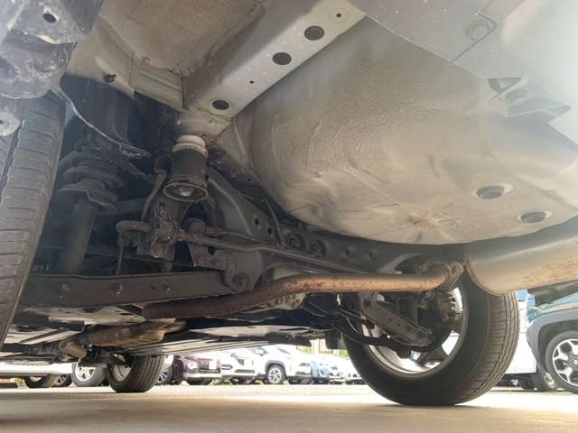 スバル フォレスター ２．０ Ｓ リミテッド ４ＷＤ H29年 (東北) 99