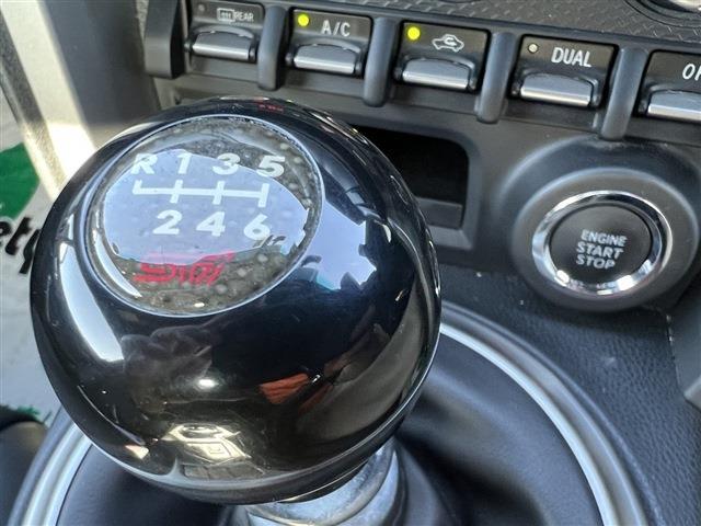 スバル ＢＲＺ ２．０ Ｓ H25年 (関東) 99