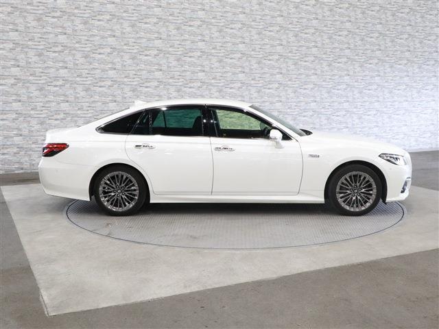 トヨタ クラウン　ハイブリッド ハイブリッド ３．５ Ｇ エグゼクティブ H30年 (関東) 99