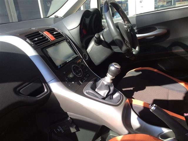 トヨタ オーリス １．８ ＲＳ H23年 () 99