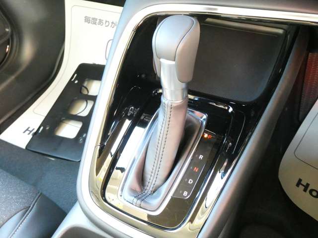 ホンダ ヴェゼル １．５ Ｅ：ＨＥＶ Ｚ R5年 (関東) 99