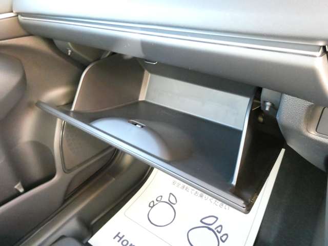 ホンダ ヴェゼル １．５ Ｅ：ＨＥＶ Ｚ R5年 (関東) 99