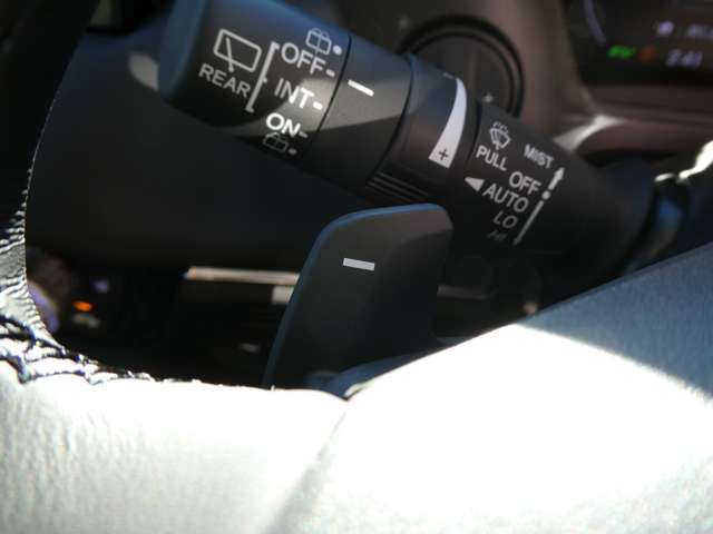 ホンダ ヴェゼル １．５ Ｅ：ＨＥＶ Ｚ R5年 (関東) 99