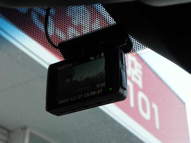 トヨタ ハリアー　ハイブリッド ２．５ ハイブリッド Ｅ－ＦＯＵＲ プレミアム アドバンスドパッケージ ４ＷＤ H27年 () 99