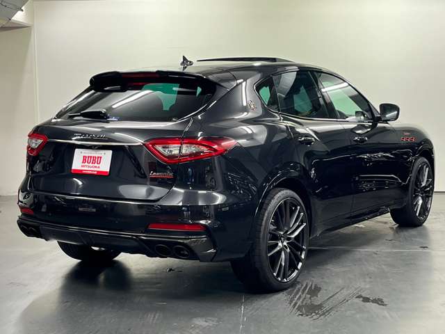 マセラティ レヴァンテ トロフェオ ４ＷＤ R3年 (関東) 99