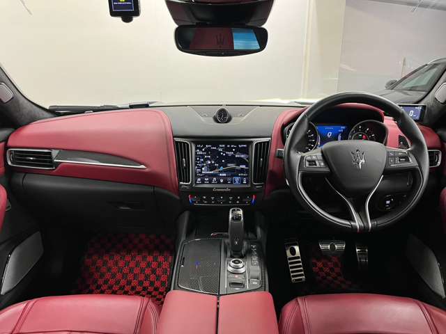 マセラティ レヴァンテ トロフェオ ４ＷＤ R3年 (関東) 99