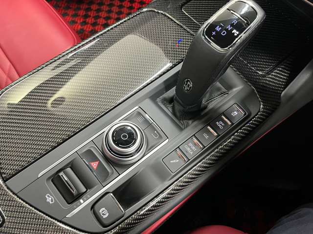 マセラティ レヴァンテ トロフェオ ４ＷＤ R3年 (関東) 99