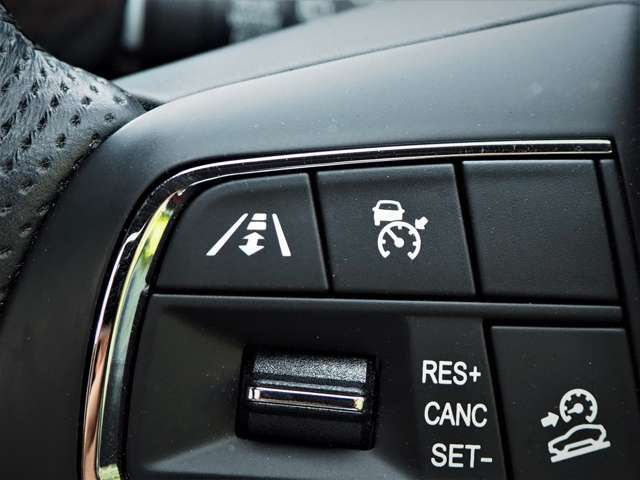 マセラティ レヴァンテ トロフェオ ４ＷＤ R3年 (関東) 99