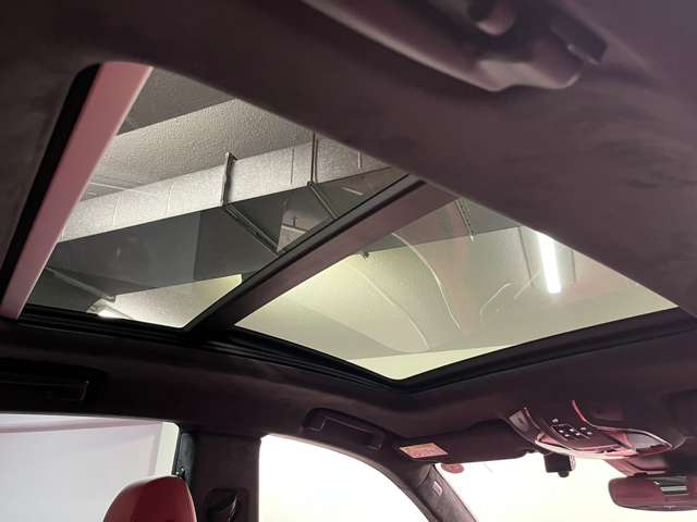 マセラティ レヴァンテ トロフェオ ４ＷＤ R3年 (関東) 99