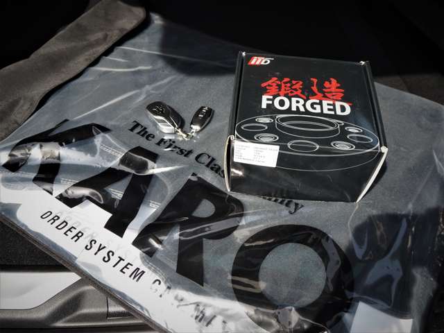 マセラティ レヴァンテ トロフェオ ４ＷＤ R3年 (関東) 99