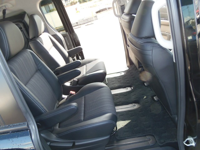 ホンダ フリード　ハイブリッド １．５ ハイブリッド ＥＸ H28年 (東海) 99