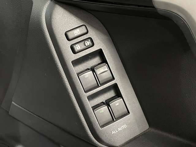 トヨタ ランドクルーザープラド ２．８ ＴＸ ディーゼルターボ ４ＷＤ H29年 (北海道) 99