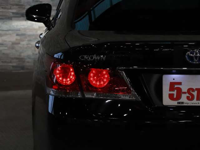 トヨタ クラウン　ハイブリッド ハイブリッド ２．５ Ｓ H26年 (関東) 99