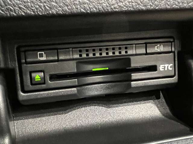 トヨタ クラウン　ハイブリッド ハイブリッド ２．５ Ｓ H26年 (関東) 99