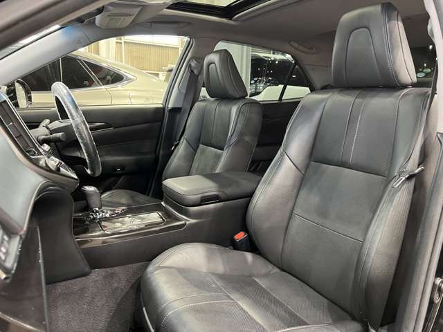 トヨタ クラウン　ハイブリッド ハイブリッド ２．５ Ｓ H26年 (関東) 99