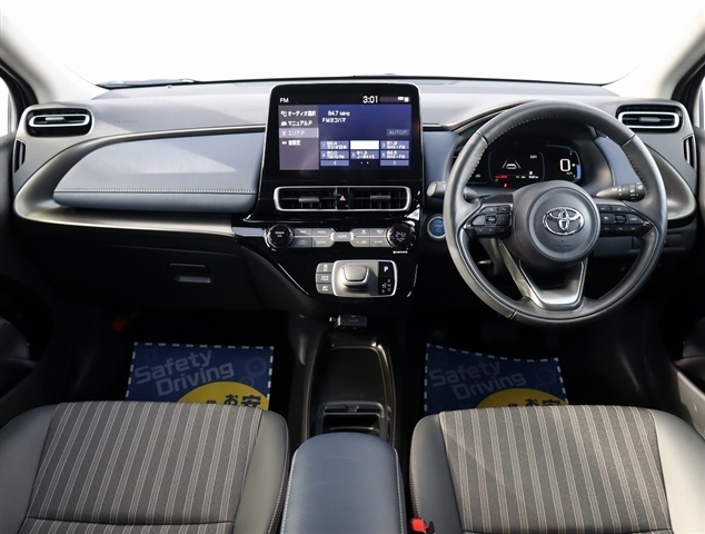 トヨタ アクア １．５ Ｚ R4年 (関東) 99