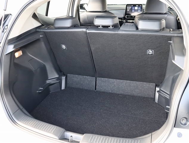 トヨタ アクア １．５ Ｚ R4年 (関東) 99