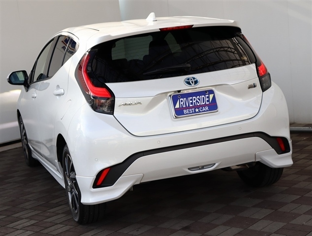 トヨタ アクア １．５ Ｚ R4年 (関東) 99