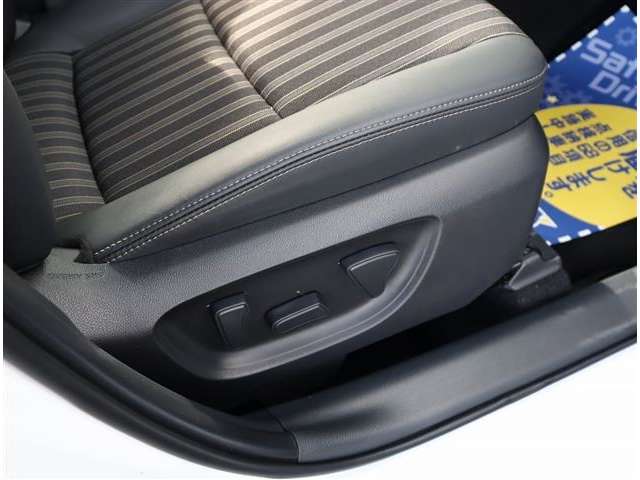 トヨタ アクア １．５ Ｚ R4年 (関東) 99