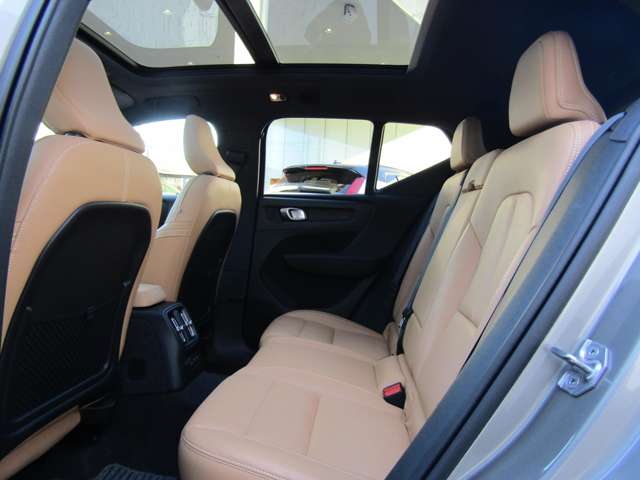 ボルボ ＸＣ４０ リチャージ　プラグインハイブリッド　Ｔ５　インスクリプション R3年 (関東) 99