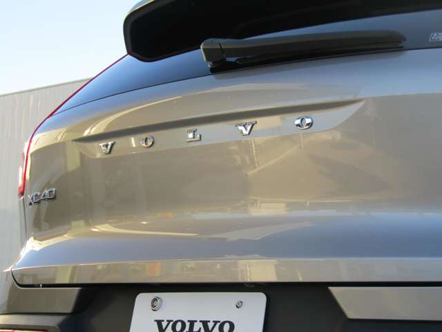 ボルボ ＸＣ４０ リチャージ　プラグインハイブリッド　Ｔ５　インスクリプション R3年 (関東) 99