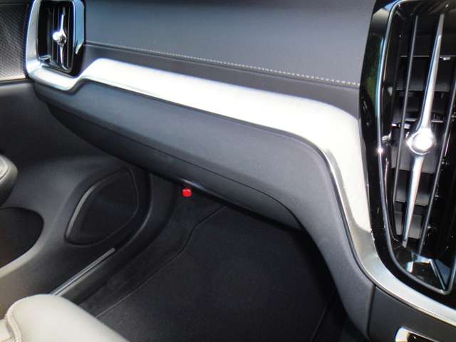 ボルボ Ｖ６０ アルティメット　Ｂ４ R5年 (東北) 99