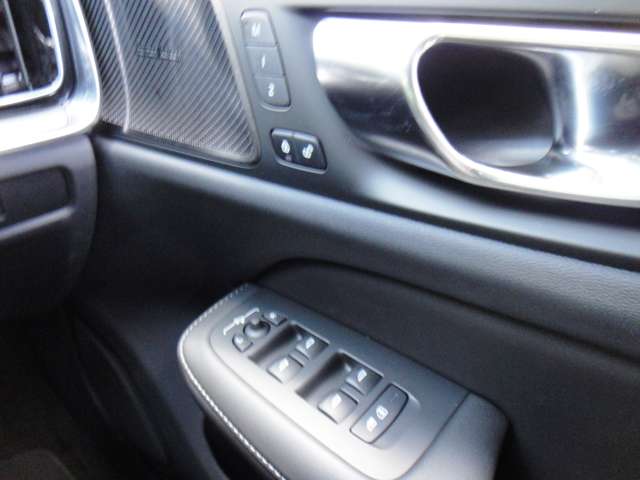 ボルボ Ｖ６０ アルティメット　Ｂ４ R5年 (東北) 99