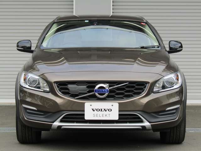 ボルボ Ｖ６０クロスカントリー Ｄ４ ＳＥ ディーゼルターボ H29年 (関東) 99
