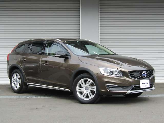 ボルボ Ｖ６０クロスカントリー Ｄ４ ＳＥ ディーゼルターボ H29年 (関東) 99